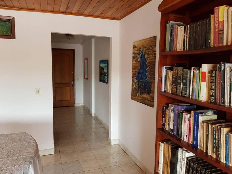 דירות פוארטו איגואסו Iguazu House מראה חיצוני תמונה